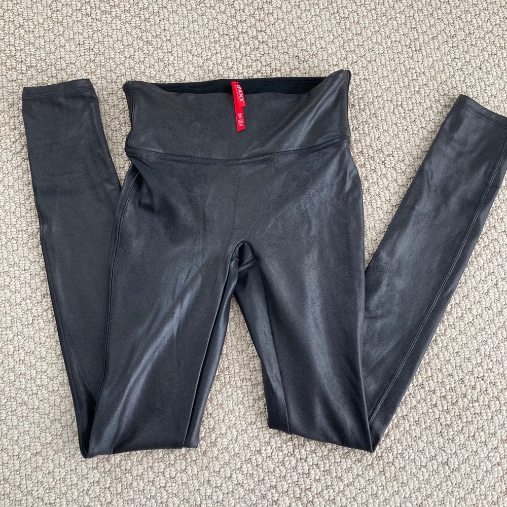 Spanx faux leather leggings size XS